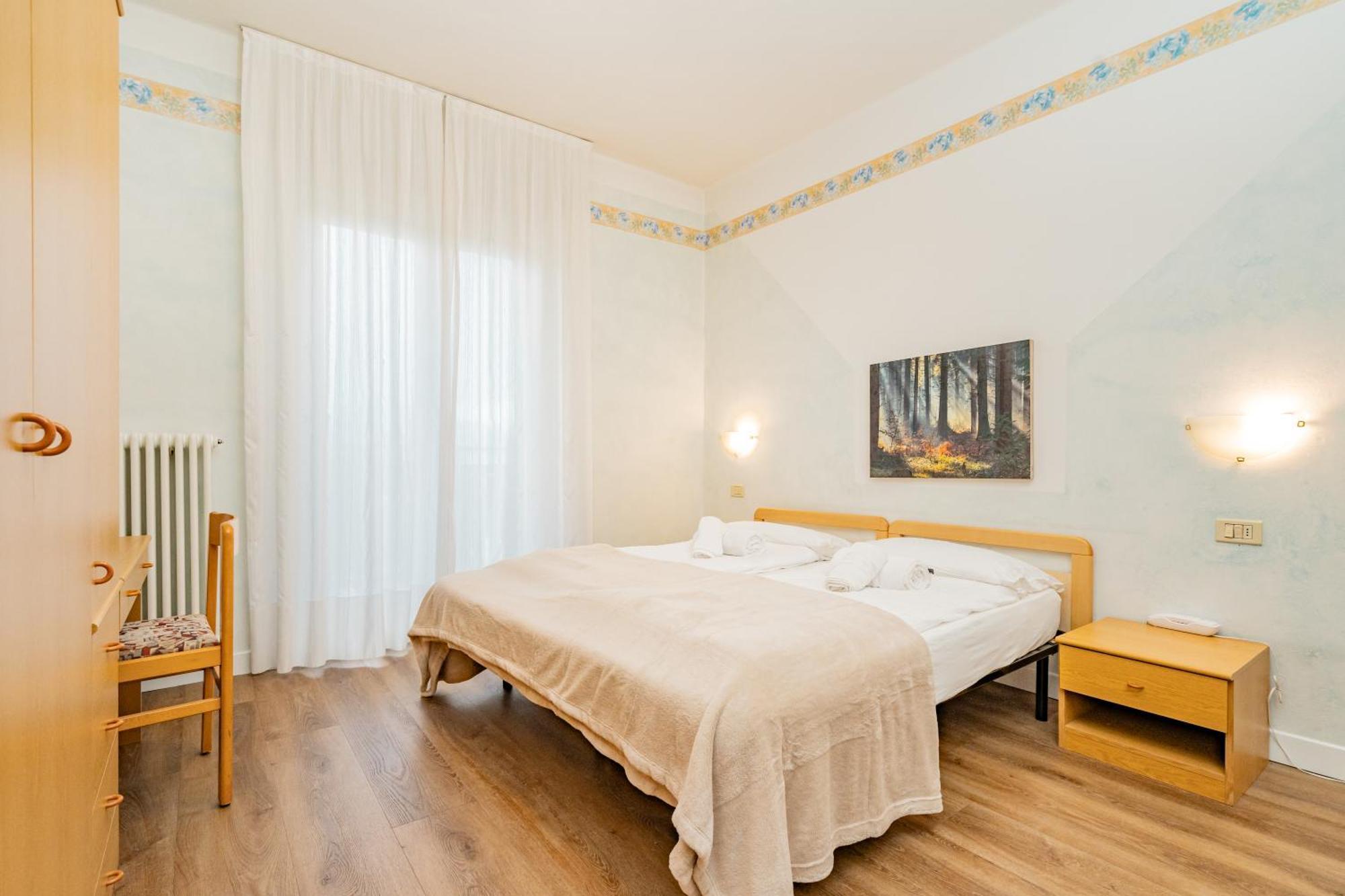 Hotel Europa Molveno Εξωτερικό φωτογραφία