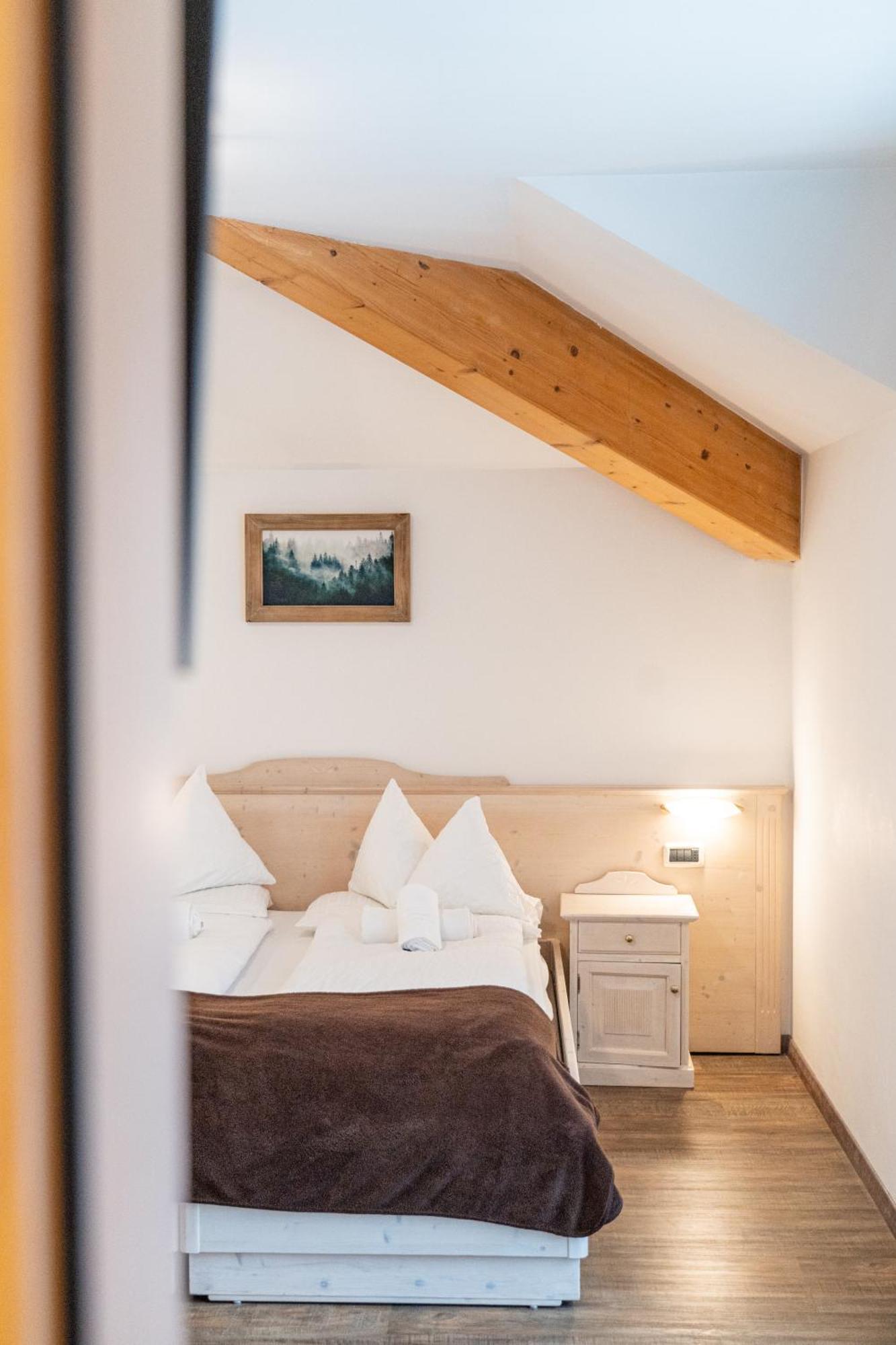 Hotel Europa Molveno Εξωτερικό φωτογραφία